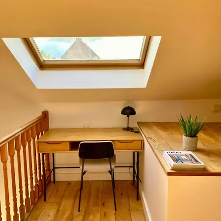 Maisonnette -2ch - 4p - Parking Privé - Sous Les Toits De *