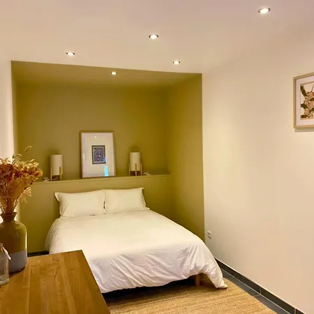 Maisonnette -2ch - 4p - Parking Privé - Sous Les Toits De Wambrechies